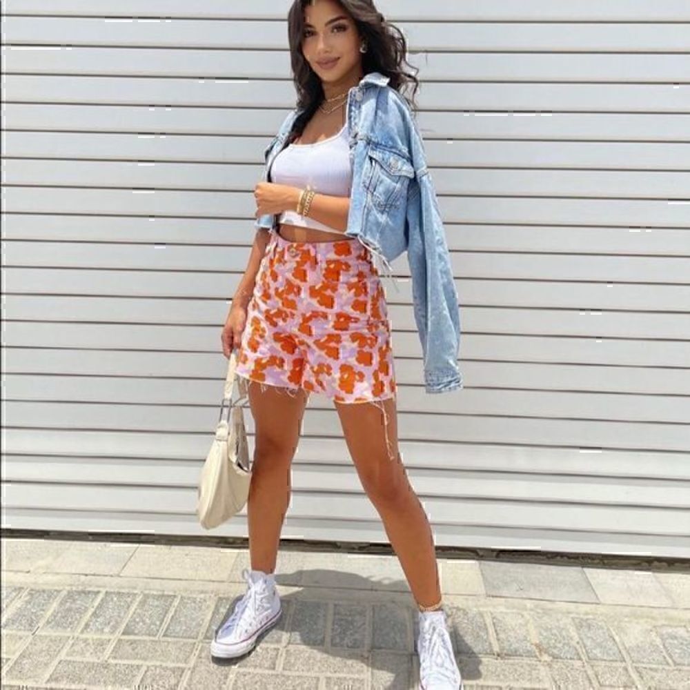 ZARA THE 90s SHORTS IN POPPY FLOWER PRINT